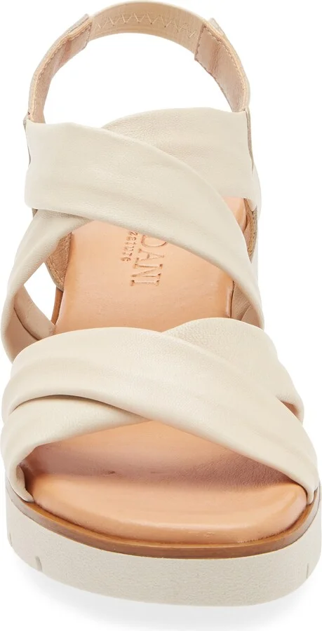 Margo Wedge Sandal - Image 4