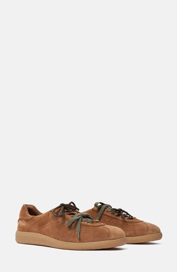 Mariate Sneakers