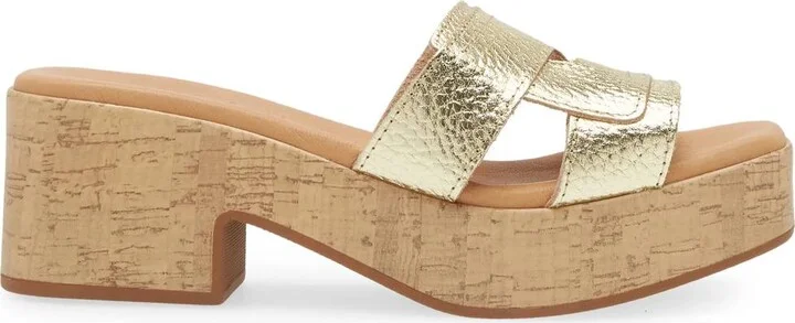 Marley Platform Sandal In Platino