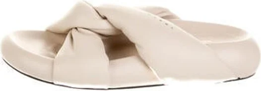 Neutrals