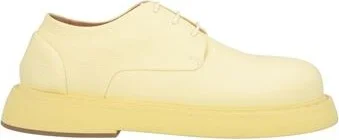 Pastel yellow