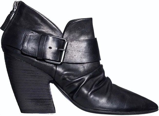 Marsèll Pointed-Toe Zipped Boots