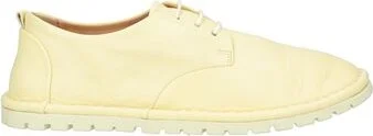 Pastel yellow