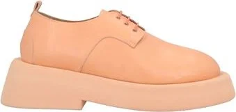 Salmon pink