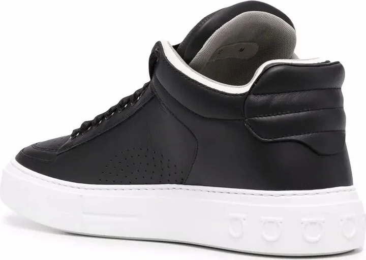 Marvelous low-top sneakers - Image 3