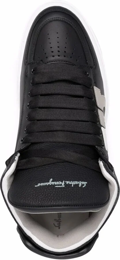 Marvelous low-top sneakers - Image 4
