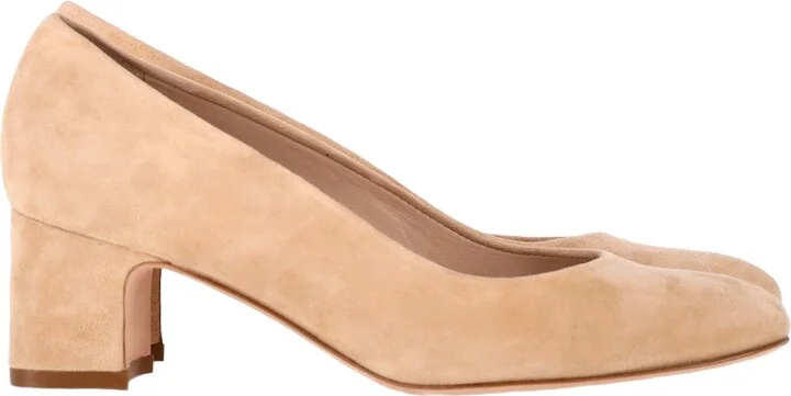 Mary Ann 60 Pumps in Beige Suede
