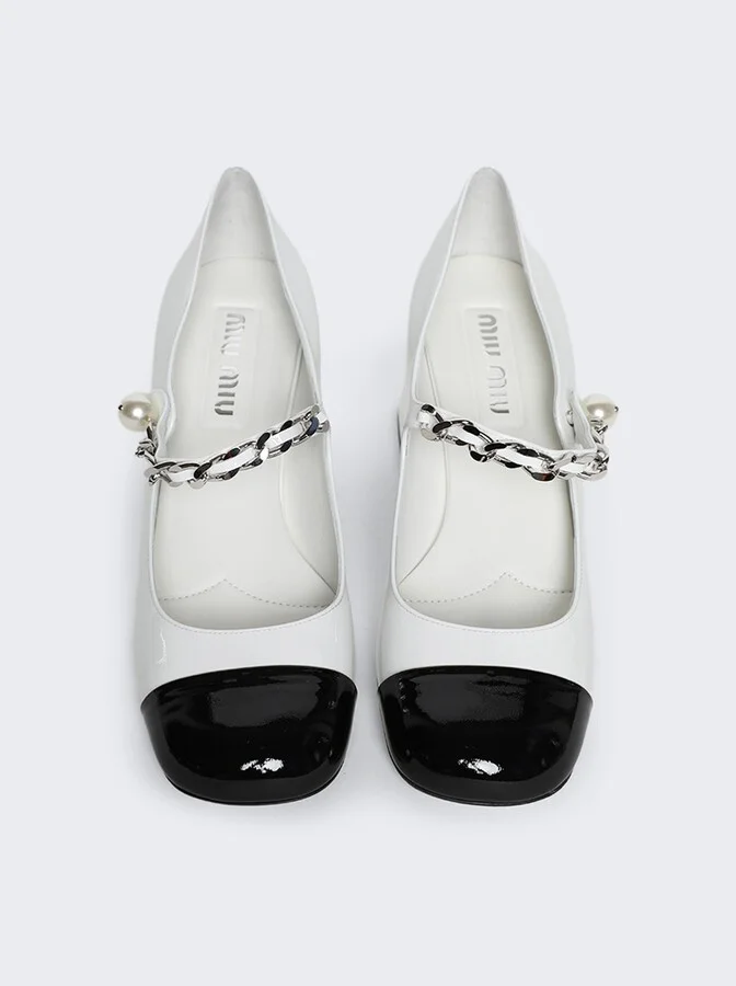 Mary Jane Pumps