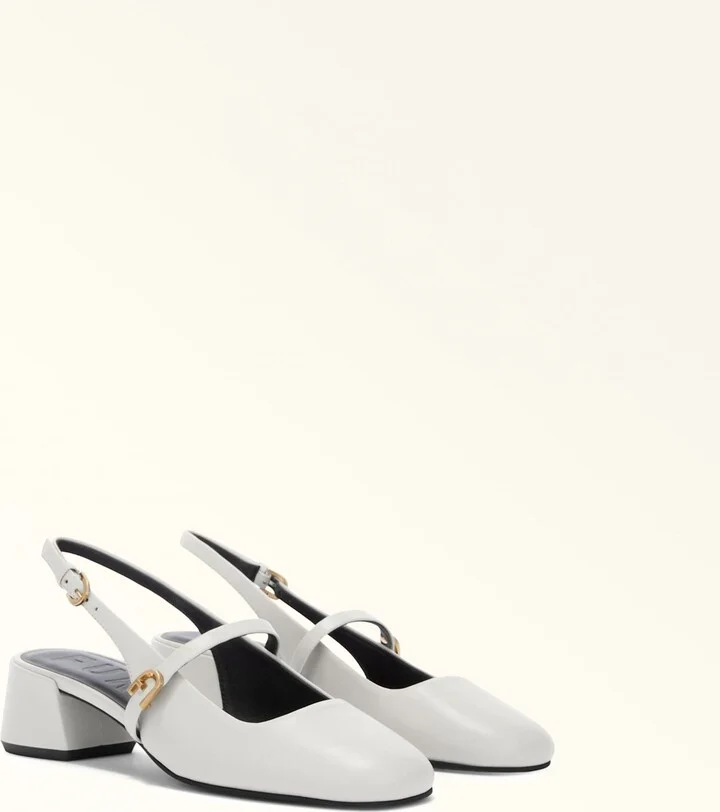 Mary Jane Shoes In Marshmallow Color Leather