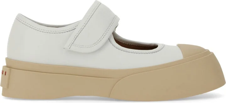 Mary Jane Sneaker