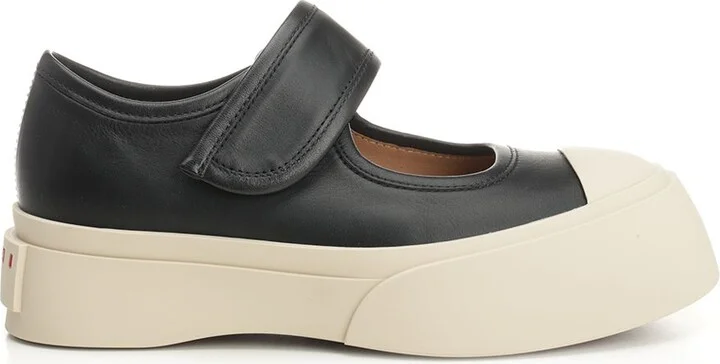 Mary Jane Sneakers Black
