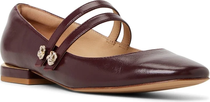 Maryam Mary Jane Flat