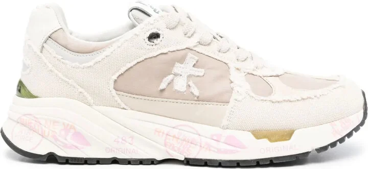 Mase distressed sneakers