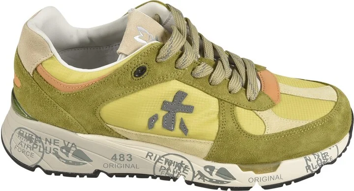Mase Sneakers