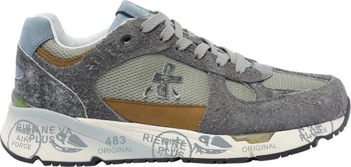 Mase Sneakers