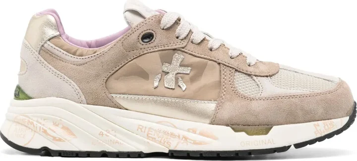 Mased sneakers