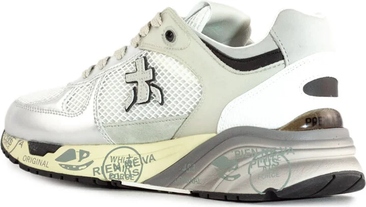 Mased Sneakers
