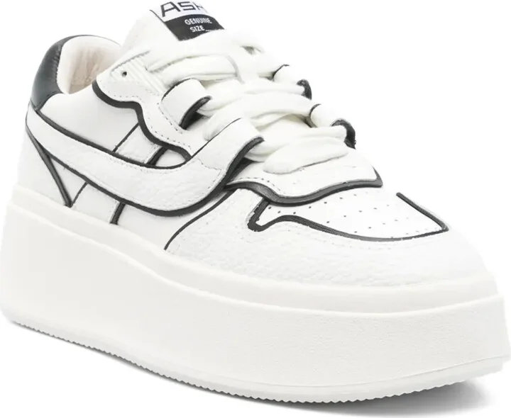 Match sneakers - Image 2