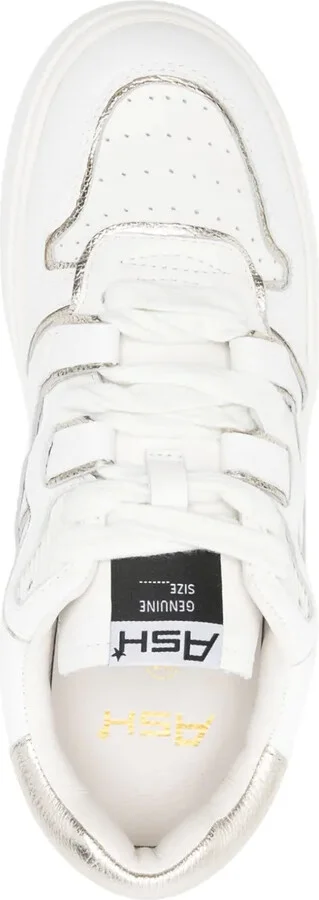 Match sneakers - Image 4