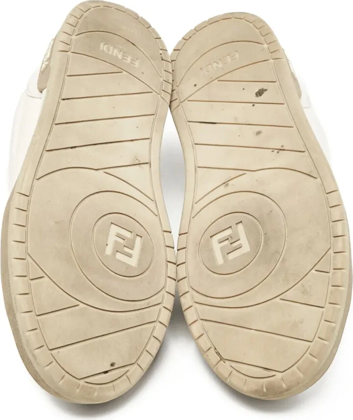 Match sneakers - Image 4