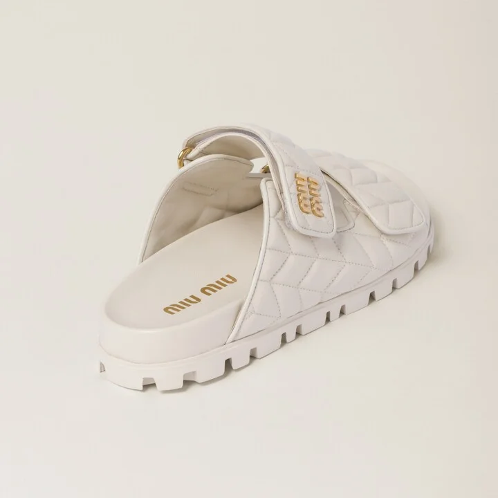 Matelassé nappa leather slides - Image 3