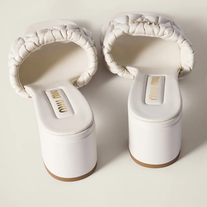 Matelassé nappa leather slides - Image 3