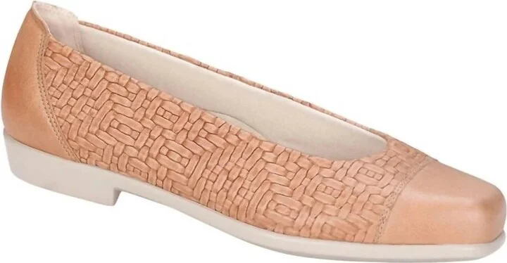 Maui Loafer - Medium In Wheat
