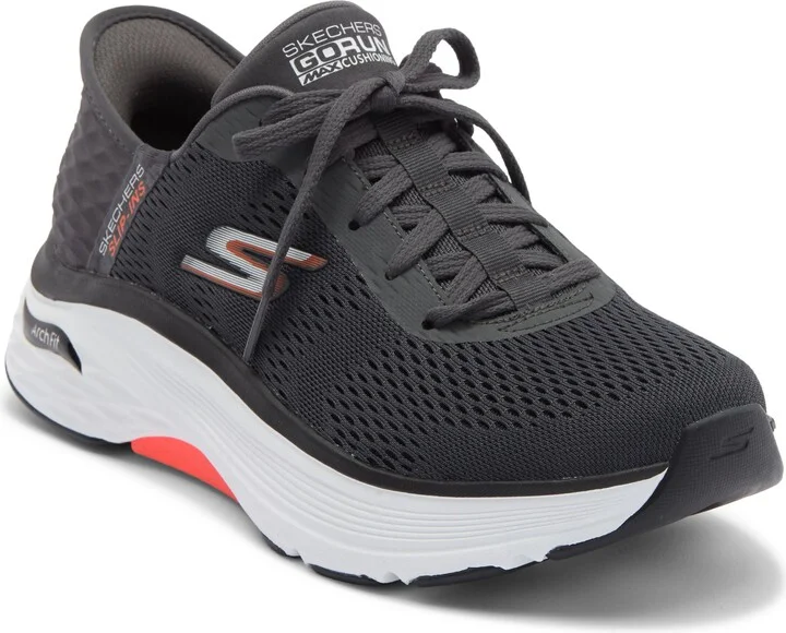 Max Cushion Slip-Ins Sneaker