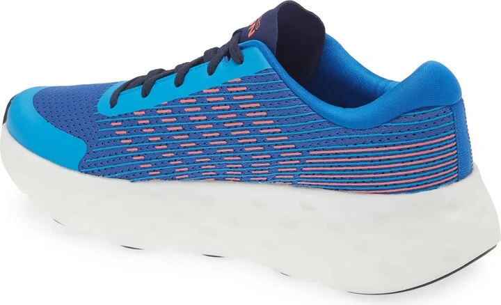 Max Cushioning Hyper Craze Sneaker - Image 2