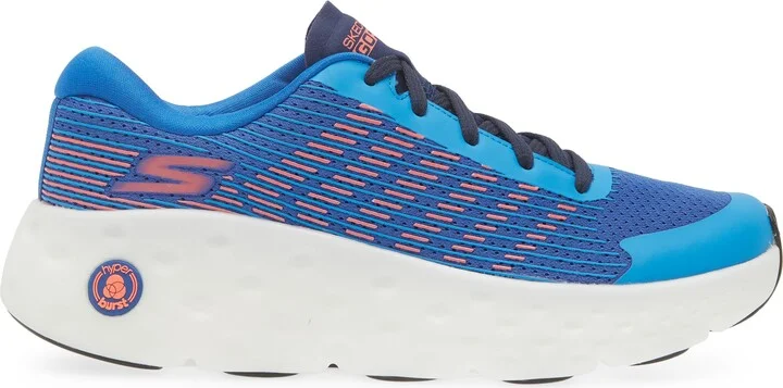 Max Cushioning Hyper Craze Sneaker - Image 4