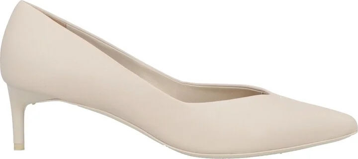 Max Mara Woman Pumps - Image 3