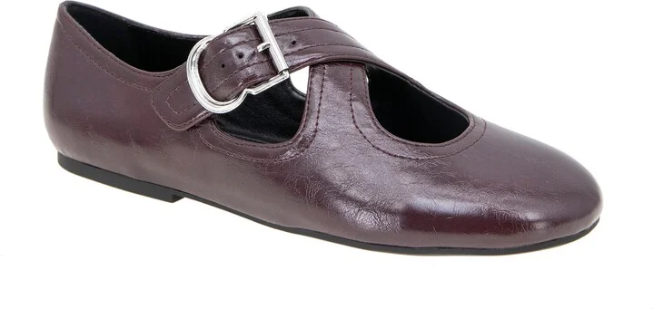 Maya Mary Jane Flat