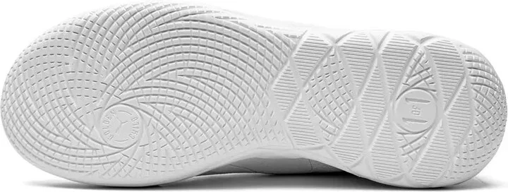MB.01 Low "Triple White" sneakers - Image 4