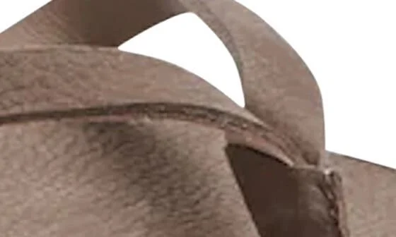 Meadows Flip Flop - Image 5