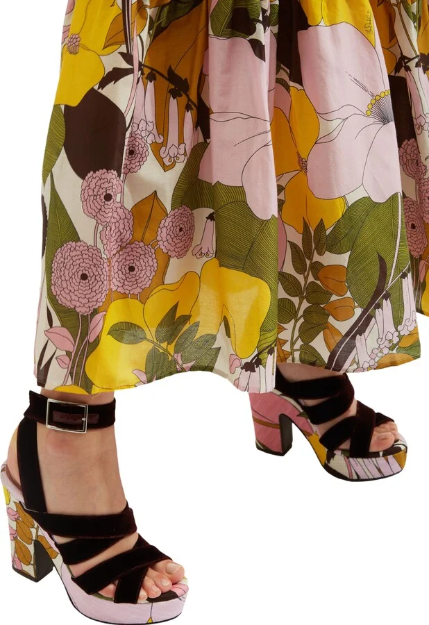 Medal Wedge Big Flower Rose Pink - Image 4