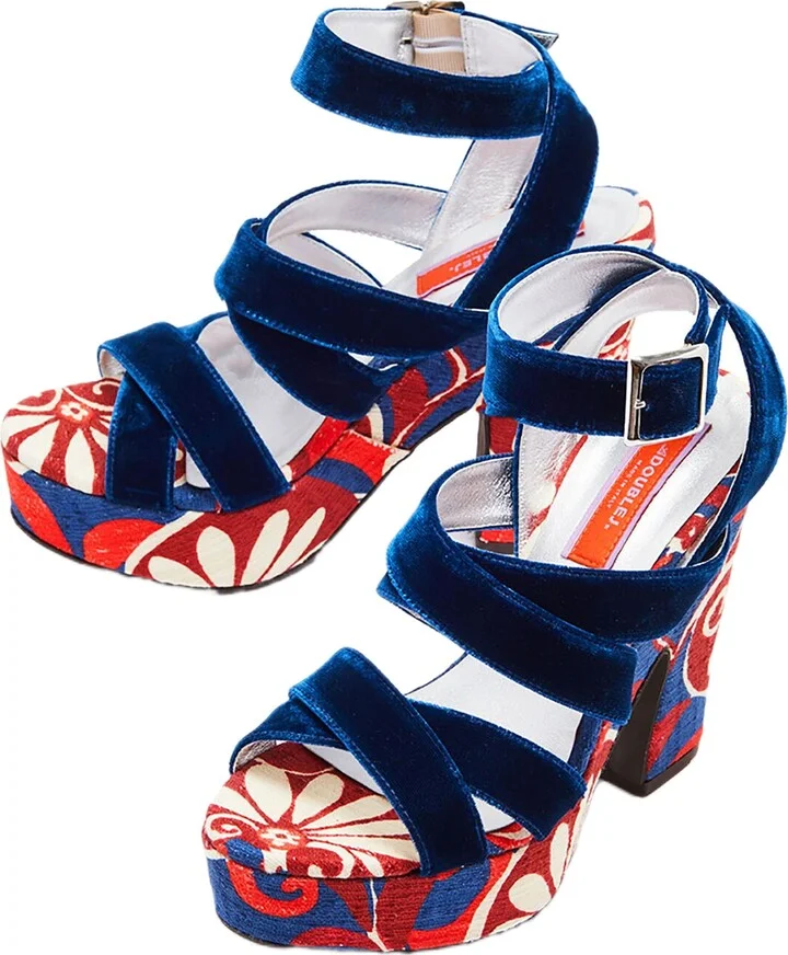 Medal Wedge Moonflower Navy - Image 2