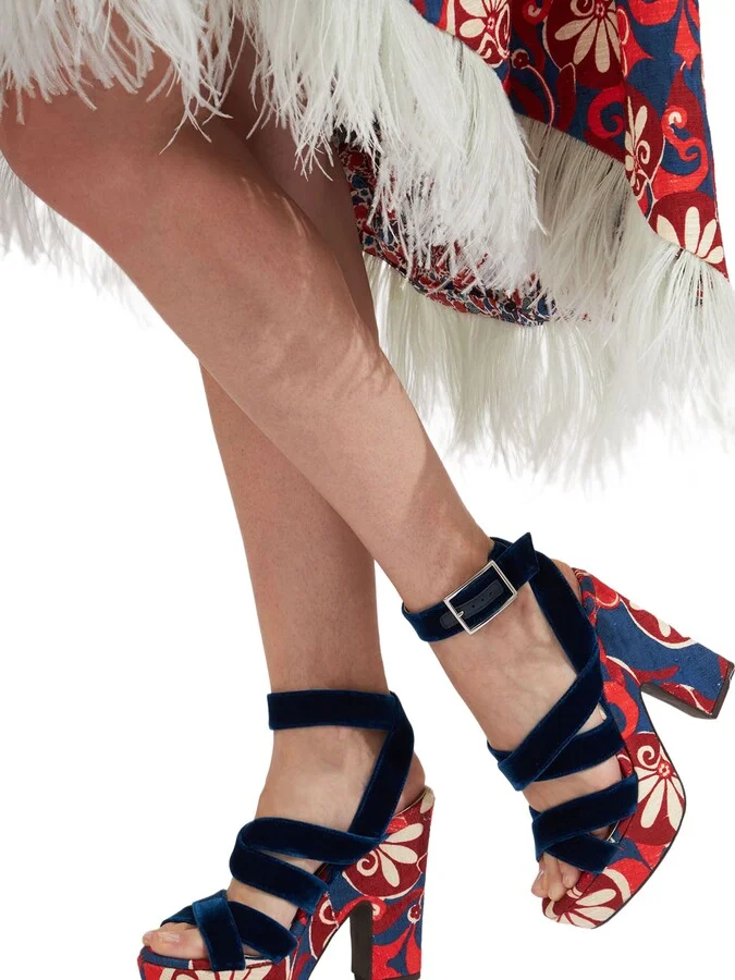 Medal Wedge Moonflower Navy - Image 3