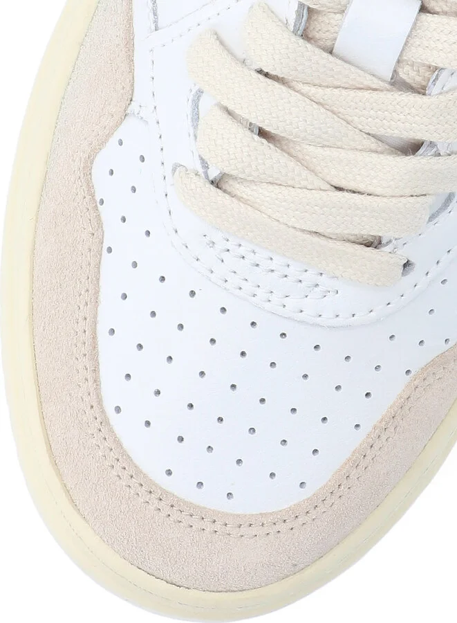 medalist 01 Low Sneakers - Image 5