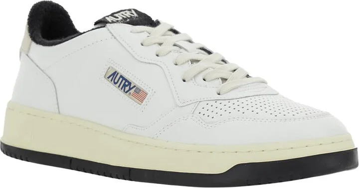 'Medalist' Black And White Low Top Sneakers With Embossed Logo On The Tongue In Grained Leather Man - Image 2