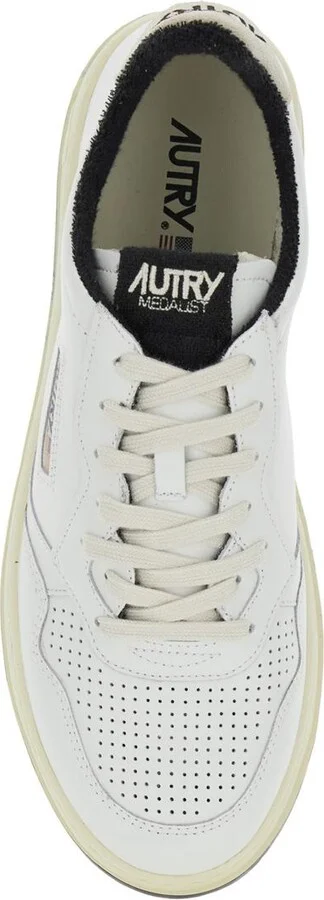 'Medalist' Black And White Low Top Sneakers With Embossed Logo On The Tongue In Grained Leather Man - Image 4
