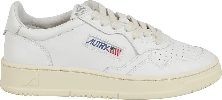 Medalist Classic White Low-Top Sneakers
