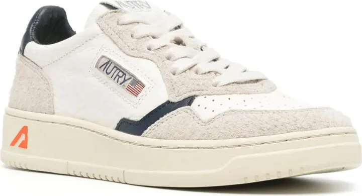 Medalist crinkled sneakers - Image 2