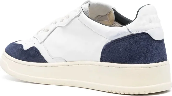 Medalist lace-up leather sneakers - Image 3