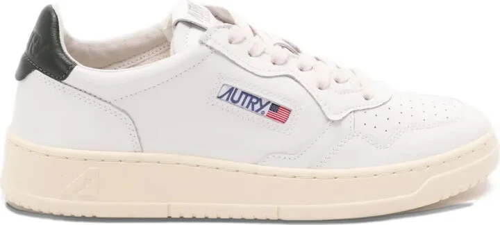 Medalist leather panelled sneakers