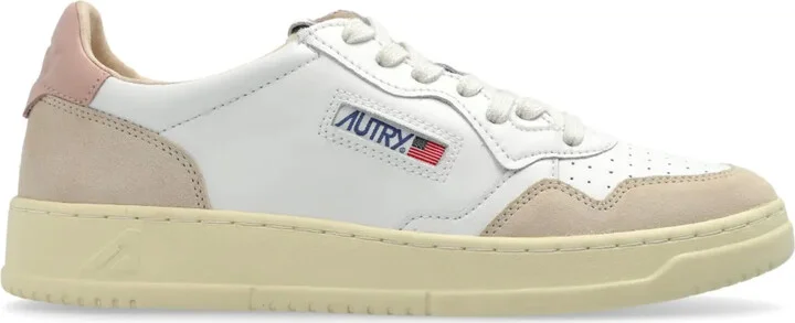 Medalist leather sneakers