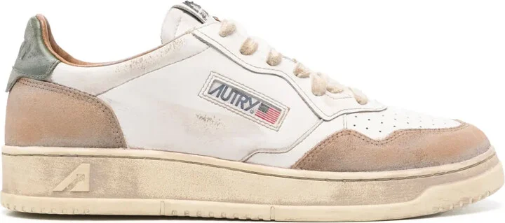 Medalist leather sneakers