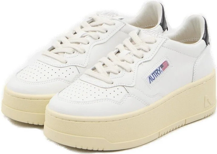 Medalist Logo Embroidered Platform Sneakers - Image 3
