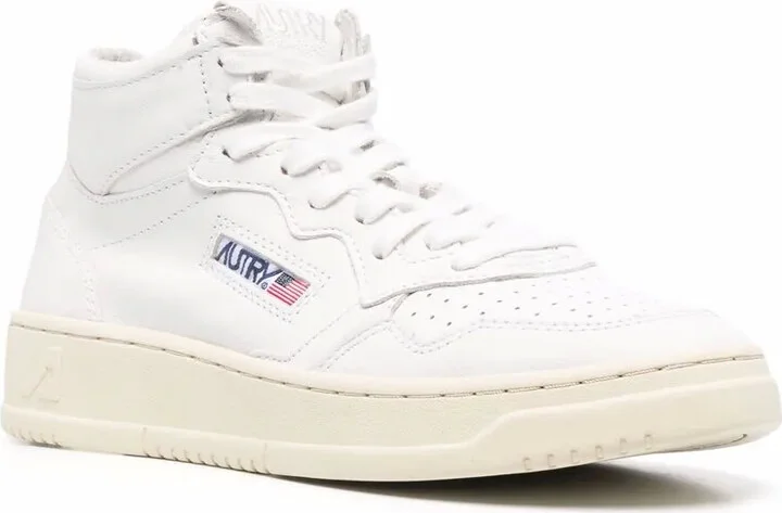 Medalist logo-patch lace-up sneakers - Image 2