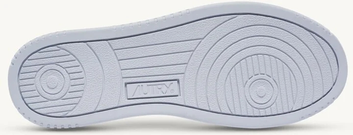 Medalist Low Canvas - Image 4