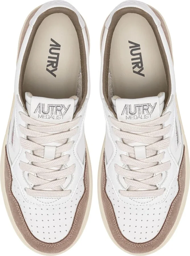 Medalist Low Goat Suede Wht Tobacco - Image 5